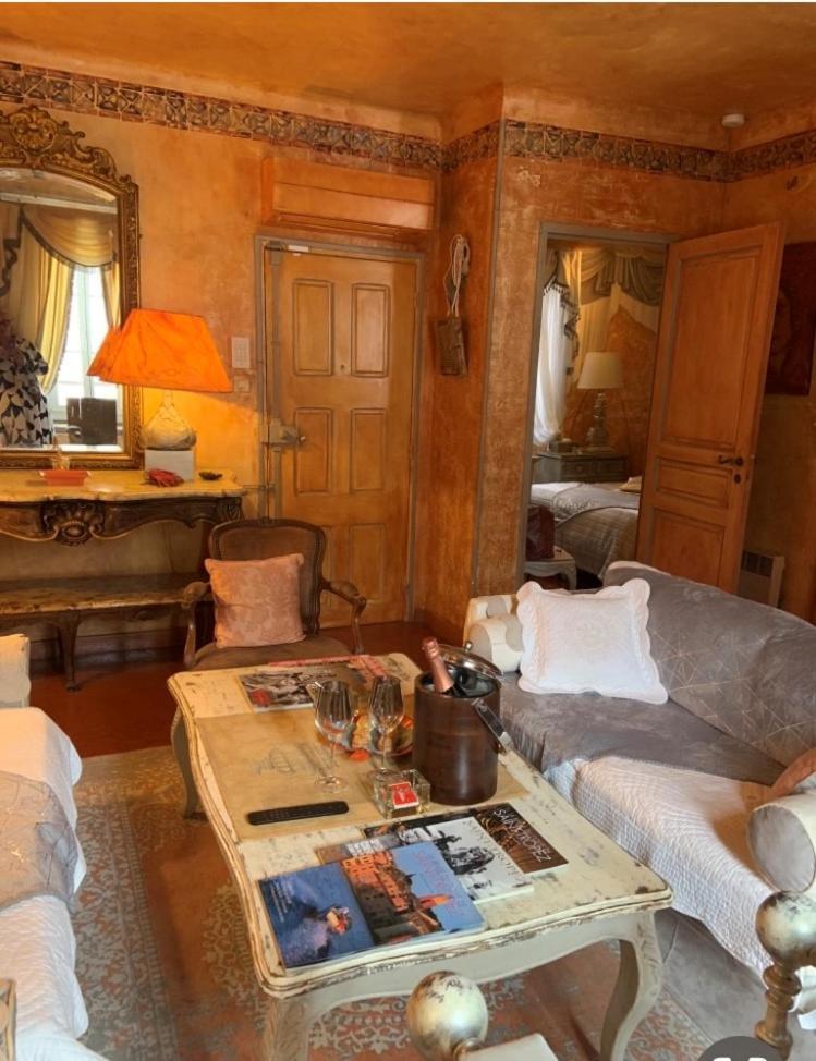 Appartement De Luxe Au Coeur De サントロペ エクステリア 写真