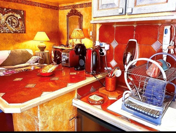 Appartement De Luxe Au Coeur De サントロペ エクステリア 写真