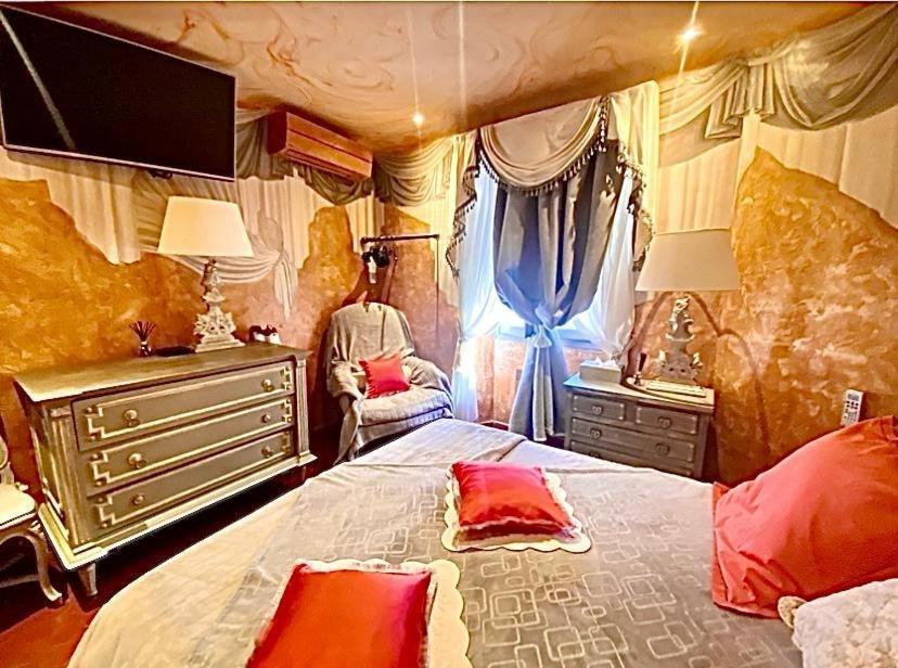 Appartement De Luxe Au Coeur De サントロペ エクステリア 写真