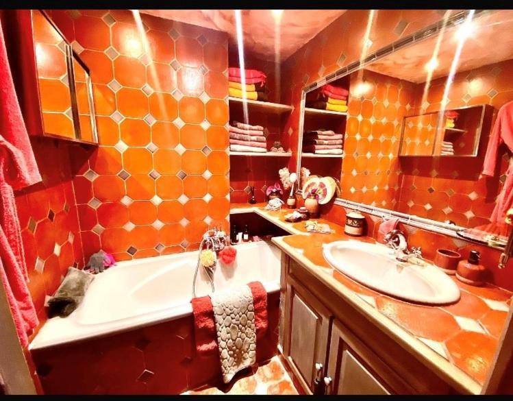 Appartement De Luxe Au Coeur De サントロペ エクステリア 写真