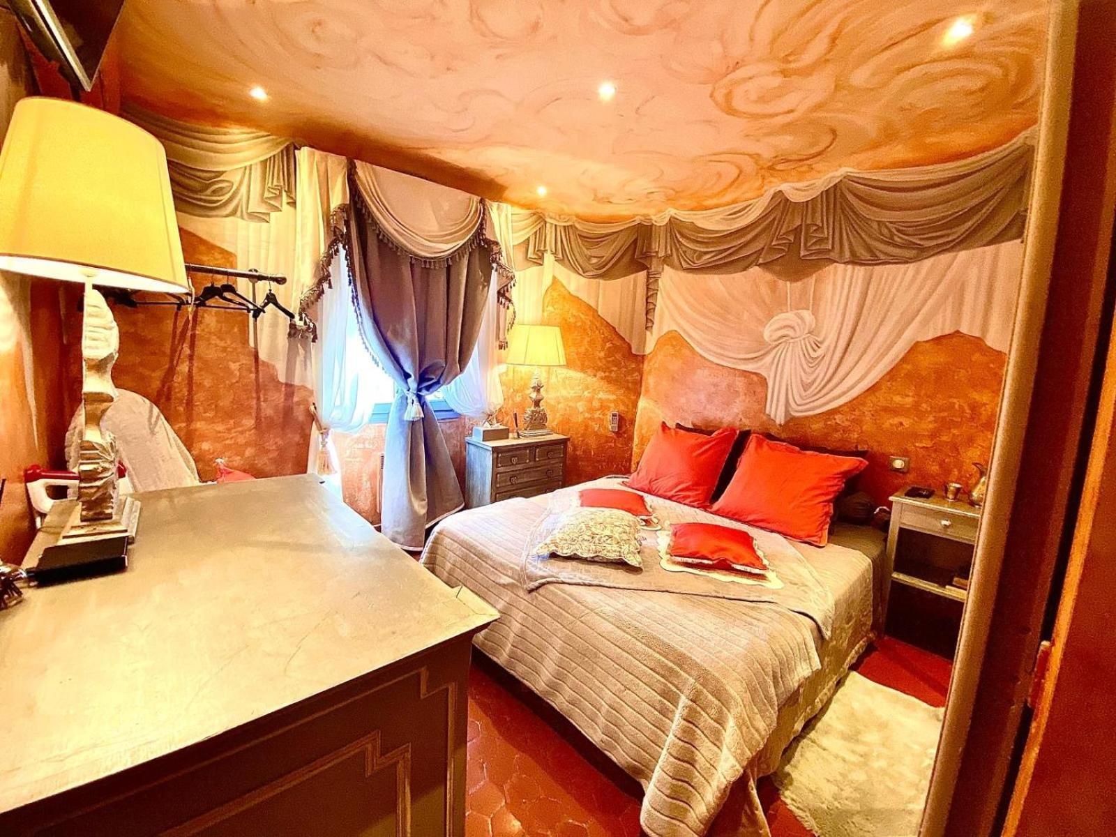 Appartement De Luxe Au Coeur De サントロペ エクステリア 写真